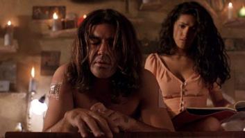 Salma Hayek se sincera sobre la "traumática" escena de sexo que tuvo que grabar con Antonio Banderas