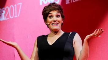 La pullita feminista de Anabel Alonso presentando los Fotogramas de Plata