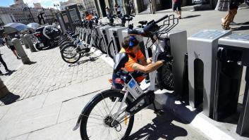 Se entrega el conductor que se dio a la fuga tras atropellar mortalmente a un bombero en bici en Madrid