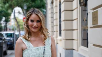 Alba Carrillo sube una foto en bikini, le dicen que ha engordado y su réplica es de 10