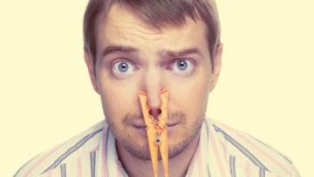 Los pedos de un pasajero obligan a que un avión aterrice de emergencia