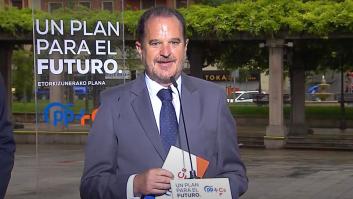 Iturgaiz se queda 'pilladísimo' en un mitin tras escuchar gritos de 'gora ETA'