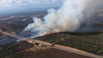 Controlado el incendio cercano a la Sierra de la Culebra (Zamora) y se restablece la línea de AVE Madrid-Galicia