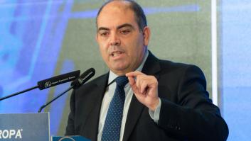 La patronal acusa a Yolanda Díaz de "arengar movilizaciones" y complicar la negociación bilateral