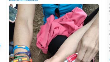 Macarena Olona publica una foto antes de acabar el Camino de Santiago y muchos se fijan en ESTO