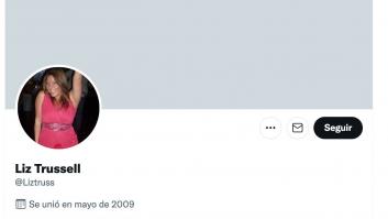 La confunden en Twitter con la primera ministra británica y su reacción es GENIAL