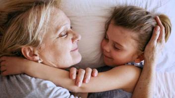 Deja que los niños estén con sus abuelos, aprenderán a no discriminar