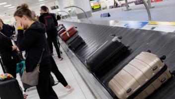 Cierran el aeropuerto de la Ciudad de Londres tras hallar una bomba de la II Guerra Mundial