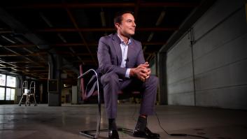 Juan Lobato (PSOE de Madrid): "No se trata de que los niños vayan al colegio 12 horas todos los días"