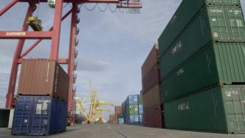 Fomento negocia la liberalización de la estiba, que controla el 85% de las exportaciones