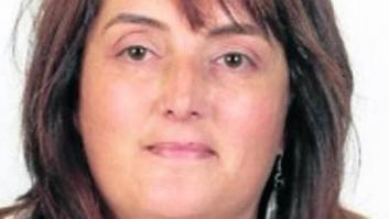 Desahucian a una senadora de Podemos por no pagar su alquiler social de 200 euros al mes