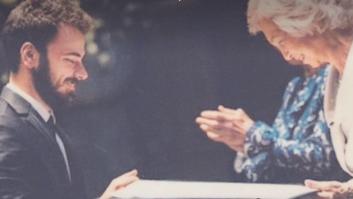 La sorprendente foto de Pablo Díaz, de 'Pasapalabra', muy cambiado y junto a la reina