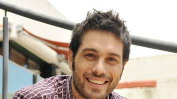 Dani Martínez celebra el Goya de David Verdaguer como si fuese un gol