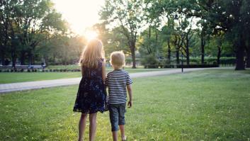 Cómo contar a los niños que van a tener un hermanito