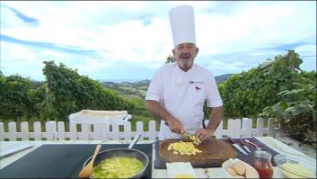 Arguiñano se atreve a verbalizar todo esto sobre Isabel II y triunfa en Twitter: "Ídolo"