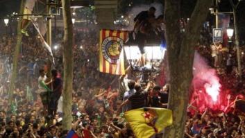 Más de 50.000 barcelonistas festejan la Champions en Canaletas