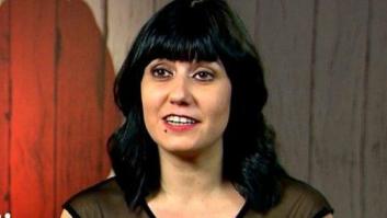 Intenta sacar el lado "pícaro" de su cita en 'First Dates' y ella le para los pies en seco