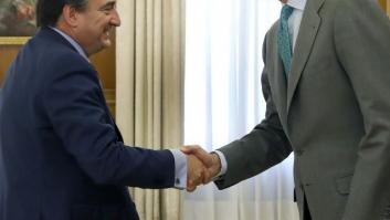 Aitor Esteban habla así de Felipe VI en Twitter y provoca escozor en muchos usuarios