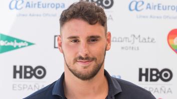 Critican al secretario LGTBI del PSOE por subir una foto en bañador y él da esta réplica