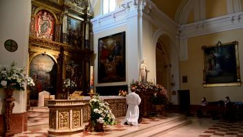 Alquiló su casa a un cura por ser "hombre sagrado" y resultó ser un cura okupa