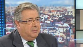 Zoido: "Vamos a procurar que Puigdemont no entre ni en el maletero de un coche"