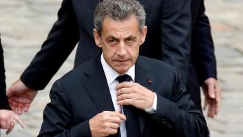 Sarkozy vuelve a sentarse en el banquillo dos semanas después de ser condenado
