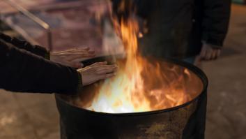 En una sociedad decente, no hay que elegir entre comer o calentarse