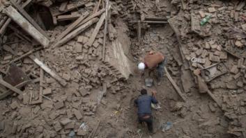 Omar Havana, el único fotógrafo español residente en Nepal, alerta ante el olvido tras el terremoto