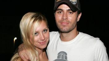 Una revista le cambia por error la pareja a Enrique Iglesias