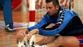 ¿Debería el Barça descolgar la camiseta de Urdangarin del Palau?