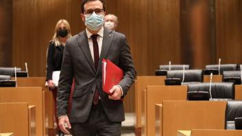 Garzón avisa a Gabilondo de que si tiene que pactar con Iglesias, le pedirá subir impuestos a los ricos