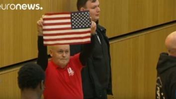 Manifestantes en favor de Trump interrumpen un acto del alcalde de Londres