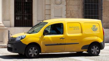 Una jueza suspende la emisión del sello de Correos que conmemora el centenario del PCE