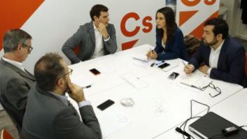 La oposición exige la dimisión del presidente de Murcia