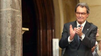 Mas pide "no poner en peligro" la mayoría soberanista del Parlament y evitar elecciones