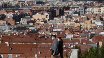 Casi 300 territorios arrancan la semana con más restricciones ante el repunte de contagios por el Covid