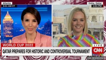 Esta periodista de la CNN se gana a todos al presentarse así en la primera jornada del Mundial