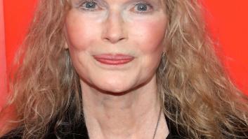 Mia Farrow acalla los rumores sobre la muerte de tres de sus 14 hijos