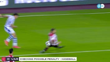 Indignación por el rótulo que ha aparecido tras esta jugada en la final de la Copa del Rey