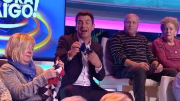 Arturo Valls hace un extraño experimento con público en 'Ahora Caigo' (Antena 3)