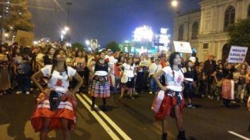 ¿Por qué los peruanos protestan en masa y acusan a su presidente de traición?