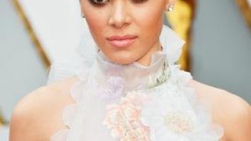 Chrissy Teigen se quedó dormida en los Oscar (y más de una vez)