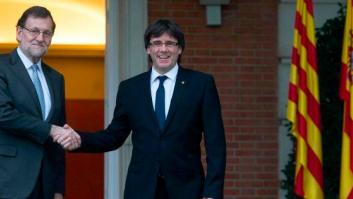 Puigdemont propone a Rajoy reunirse fuera de España