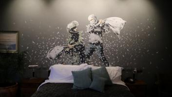 Banksy decora un hotel en Belén con vistas al muro israelí