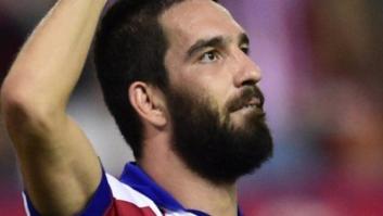 El Barcelona confirma el fichaje de Arda Turan