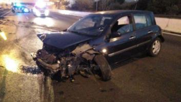 Provoca un accidente y le da una paliza a su copiloto para que asuma la culpa