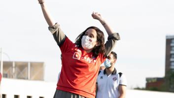 'The Times' describe así a los españoles para explicar por qué ha ganado Ayuso