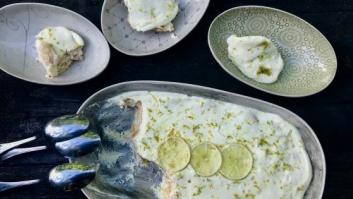 Pie de mascarpone, leche condensada, galleta salada y cítricos