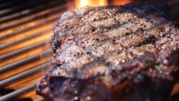 Una exvegana pasa a comer solo carne y lácteos durante 6 años y su cuerpo cambia radicalmente: "No hay más dolor"