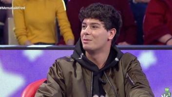 Alfred García sorprende a Juan y Medio: "Cantar en el Bernabéu está chupado"